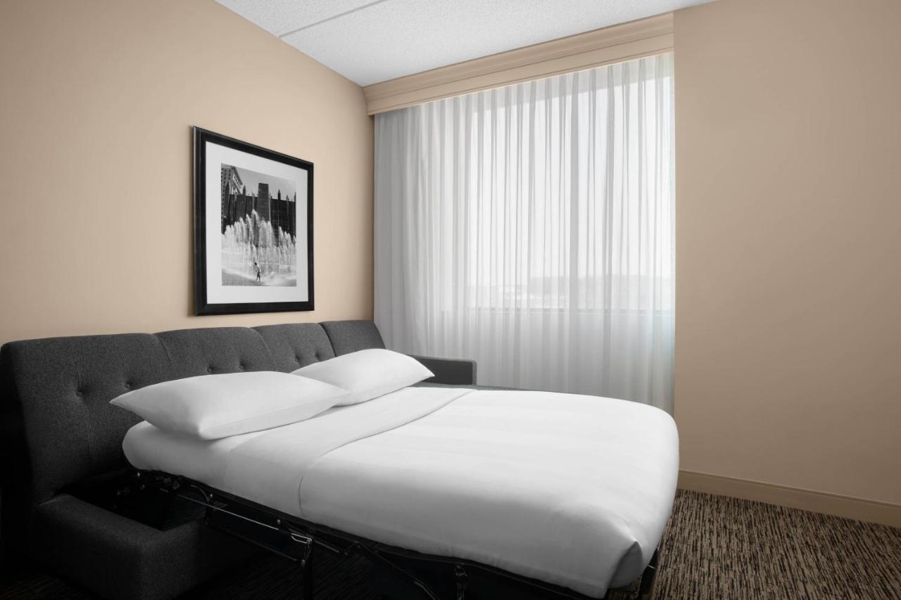 Отель Pittsburgh Marriott North Крэнберри-Тауншип Экстерьер фото