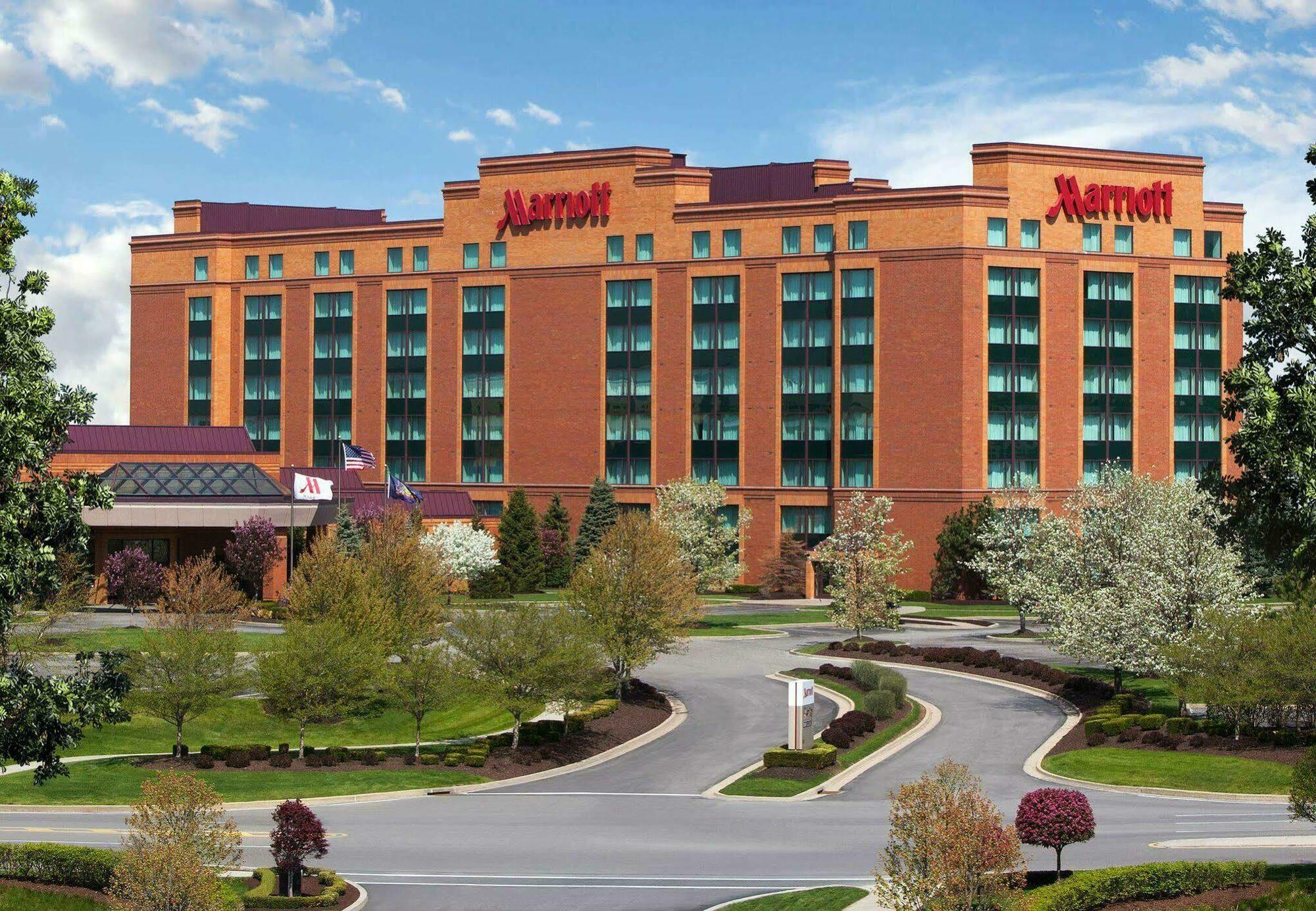 Отель Pittsburgh Marriott North Крэнберри-Тауншип Экстерьер фото